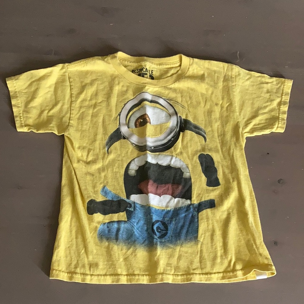Minion t-shirt